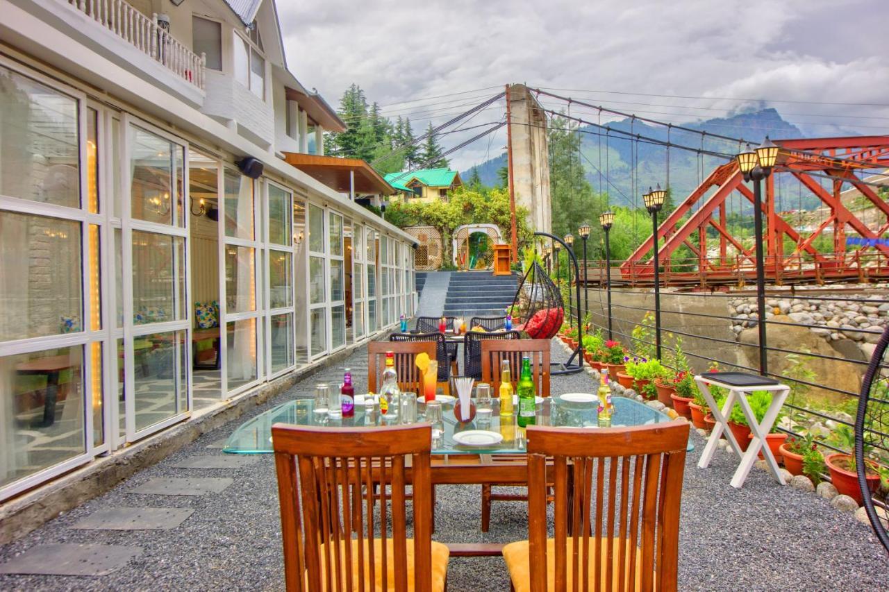Paradise-The Whitehouse Cafe Manāli Exterior foto